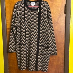 Joseph Ribkoff Black/Latte Chevron Knit Zip-Up Sweater Cover-Up Jacket XL